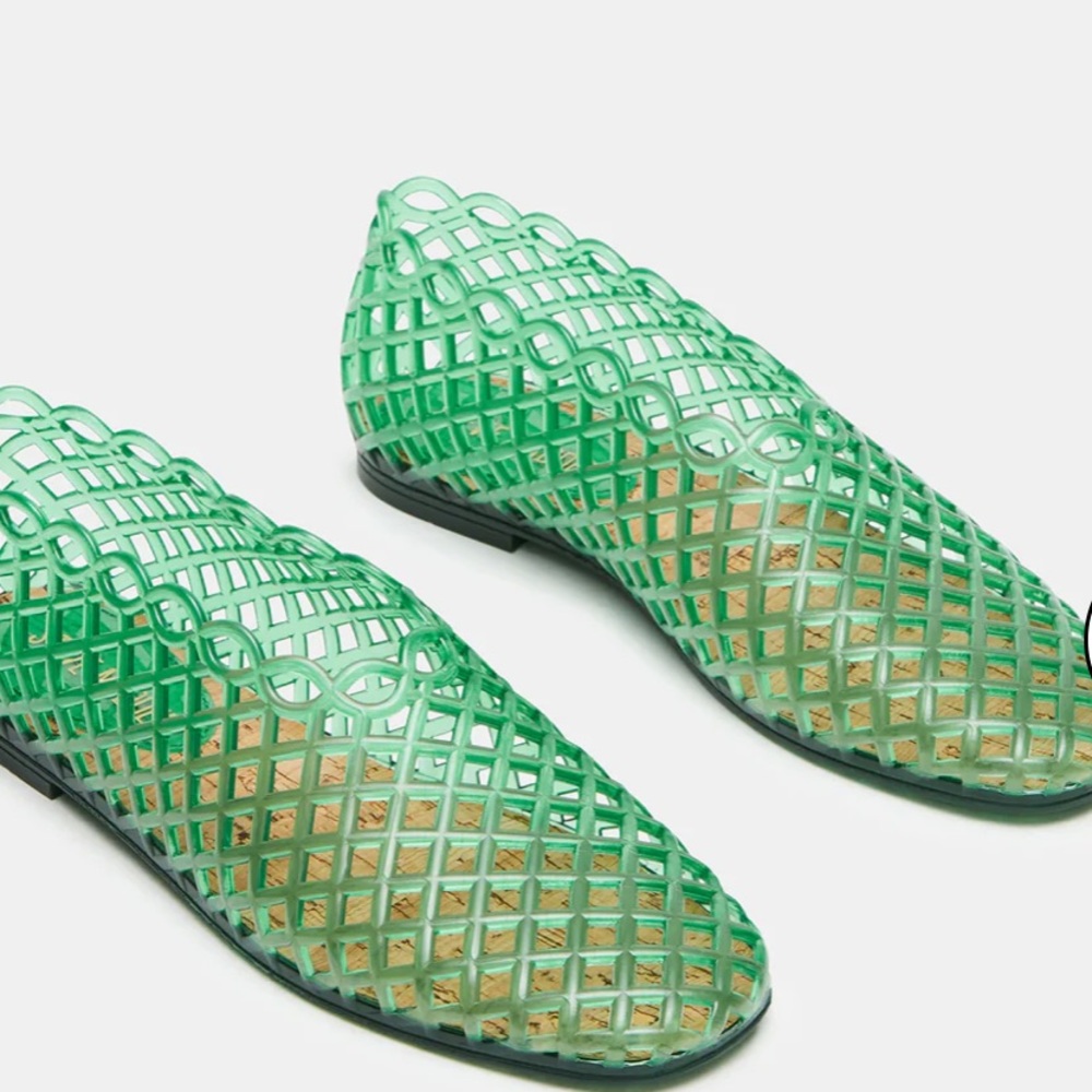 NWT Steve Madden Grove Jelly flat Size 7